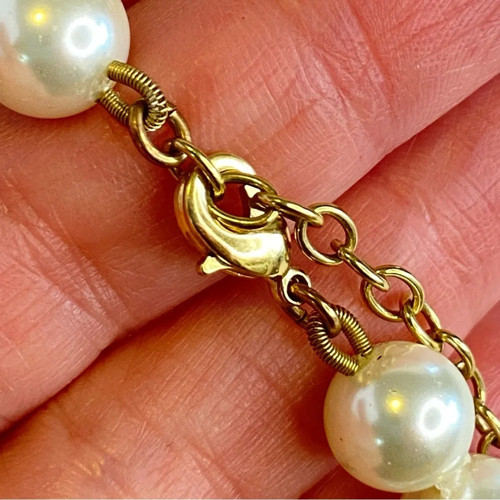 Hand Knotted Faux Pearl Glass Bead Necklace Gold‎ Tone Clasp